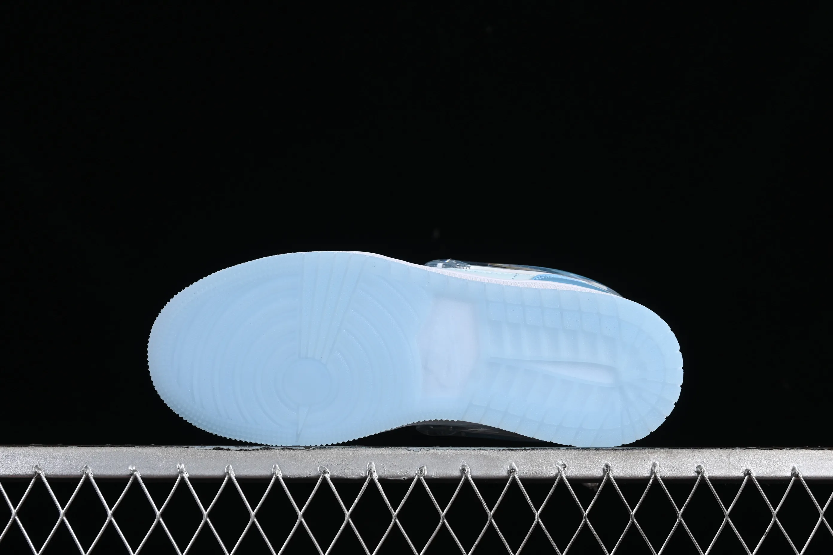 All categories Air Jordan Jordan series basketball shoes Air Jordan 1 Low Air Jordan 1 Low AJ1 Joe 1 black and green customized low-bang cultural casual sneakers FN7366-400